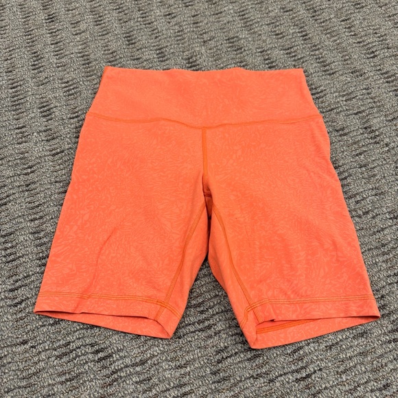 lululemon athletica Women's Coral Bike Shorts - Picture 1 of 3
